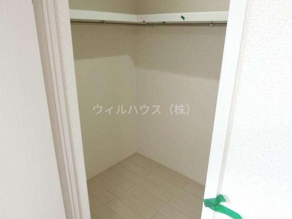 収納　ウォークインクローゼット！
