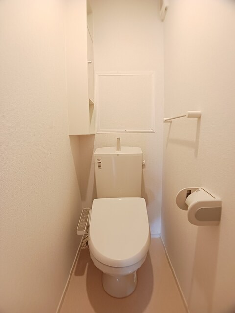 Sun Sky 黒川IIのトイレ写真