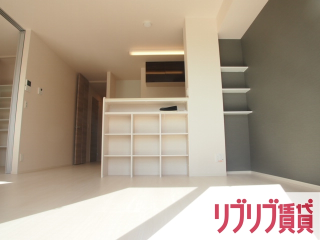 フェニックスの居間写真