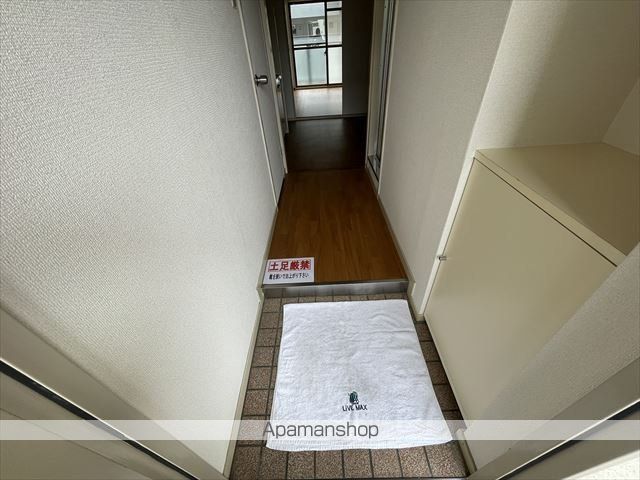 上新庄グランドハイツ北の玄関写真