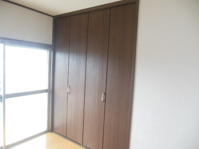 加治屋平家戸建貸家の内装写真