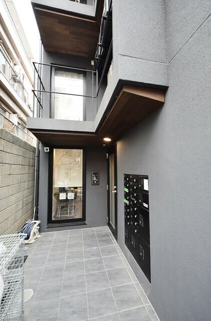 エントランス　ＣＲＥＡＬ板橋氷川町　板橋区氷川町