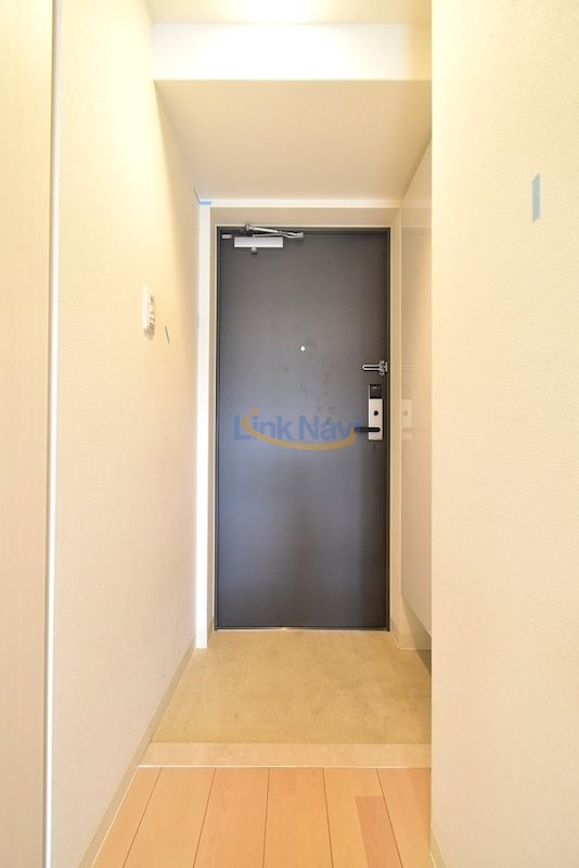 エスリード江坂広芝町の玄関写真