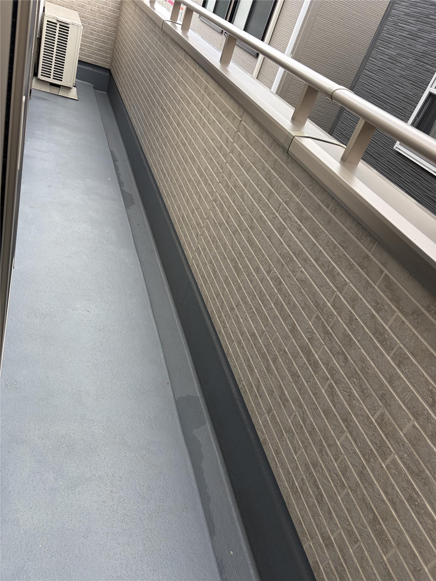 バルコニー　別部屋参考写真（反転タイプ）
