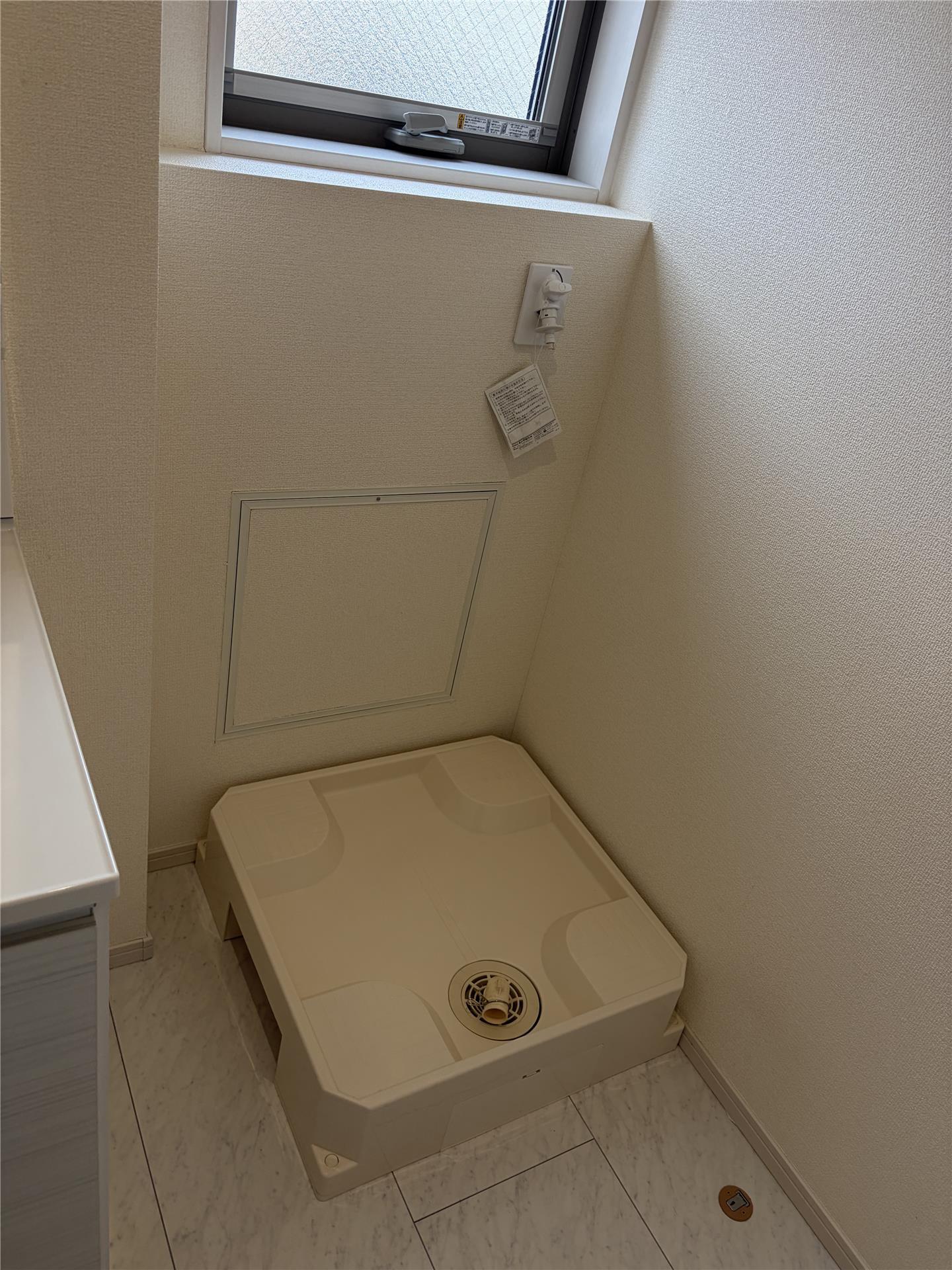 その他設備　別部屋参考写真（反転タイプ）