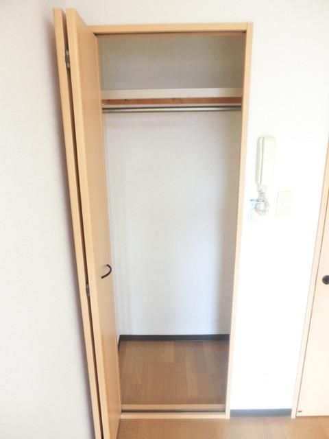 収納　クローゼットです