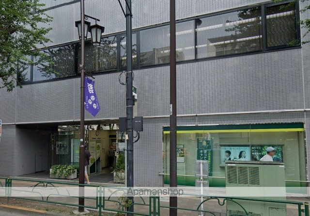 銀行　（株）三井住友銀行／荻窪支店（銀行）まで456m