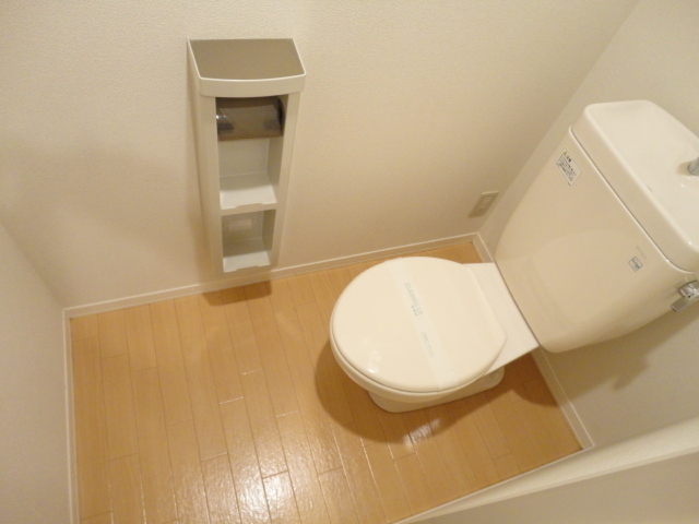 トイレ　バストイレ別なので毎日快適にお過ごしいただけます♪
