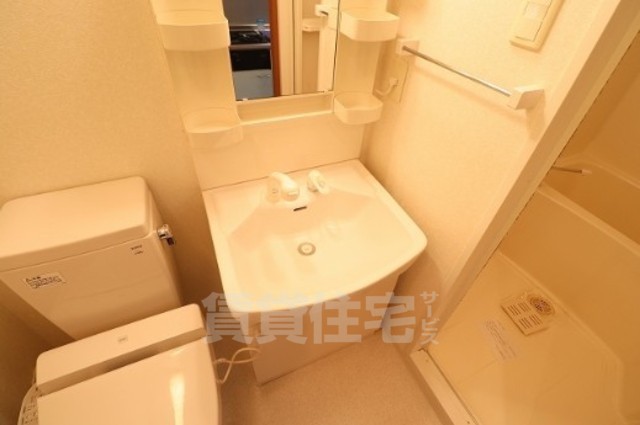 地下鉄御堂筋線 江坂駅 徒歩8分 11階建 築20年の内装写真