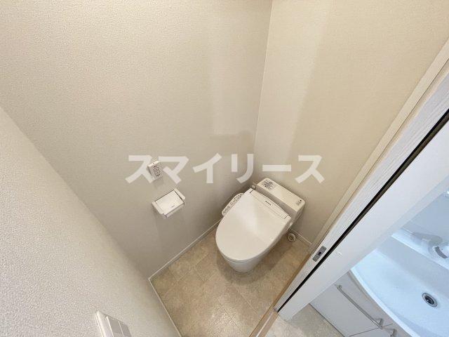 ＪＲ常磐線 柏駅 徒歩11分 3階建 築8年のトイレ写真