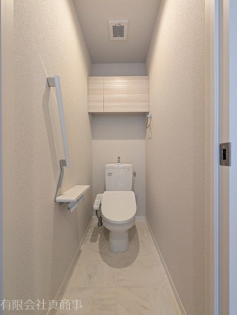 ＪＲ中央線 国分寺駅 徒歩13分 2階建 築1年のトイレ写真