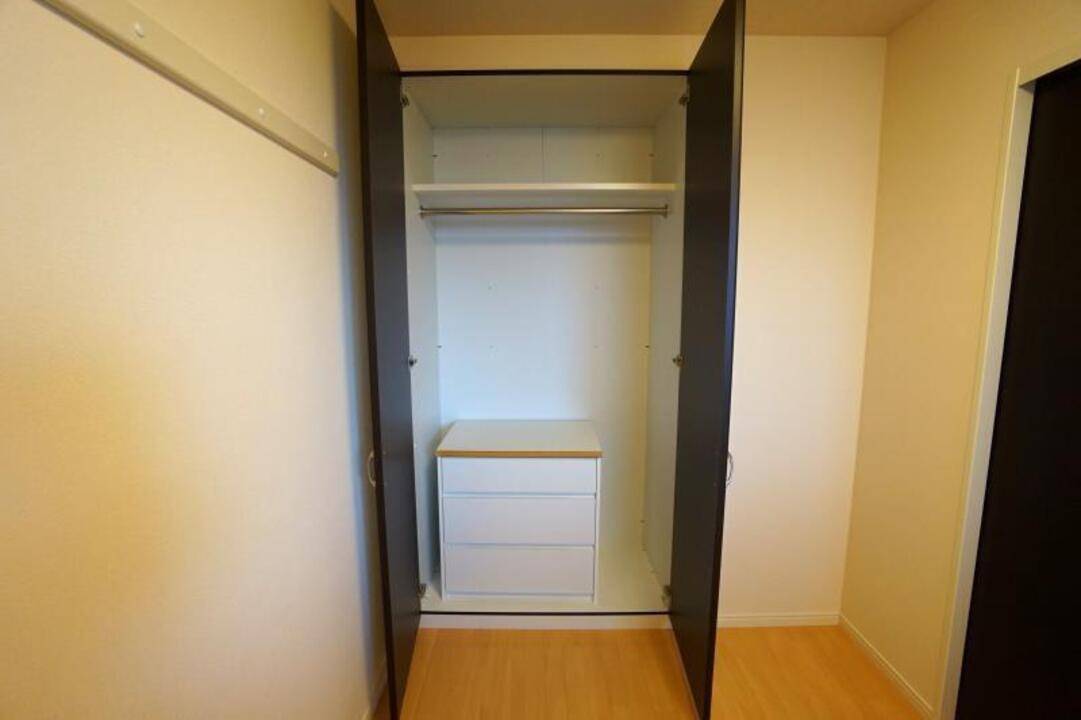 収納　クローゼット