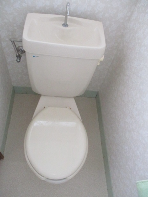 堺市西区浜寺石津町東4丁テラスハウスのトイレ写真