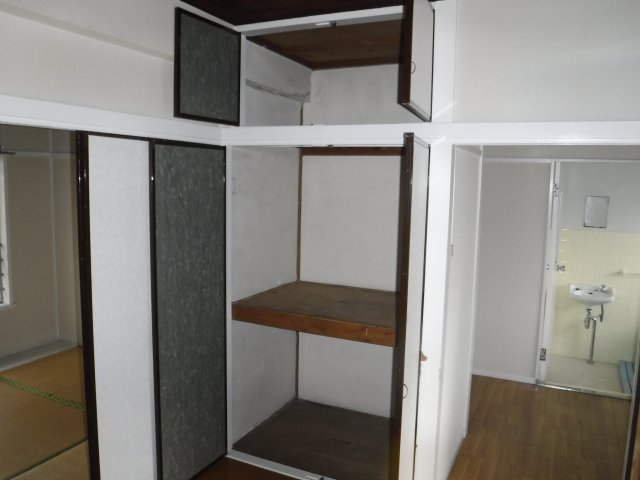 収納　他のお部屋の参考写真となります。