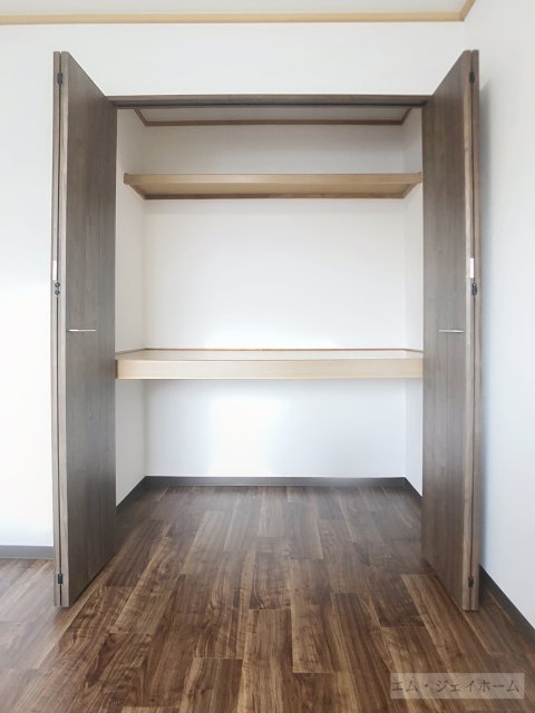 ヴェーデル Iの内装写真