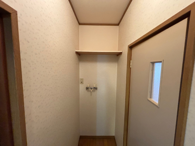 リバーサイド苫生IIの内装写真