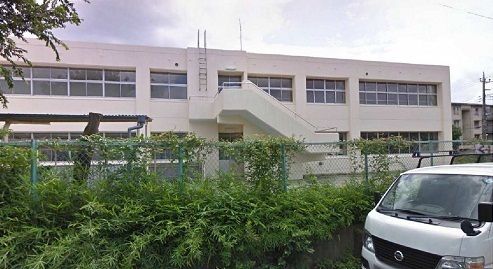 中学校　流山市立南部中学校（中学校）まで600m