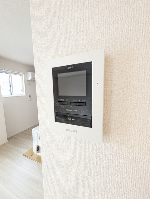 セキュリティ　ＴＶモニターホンで来客時安心です♪