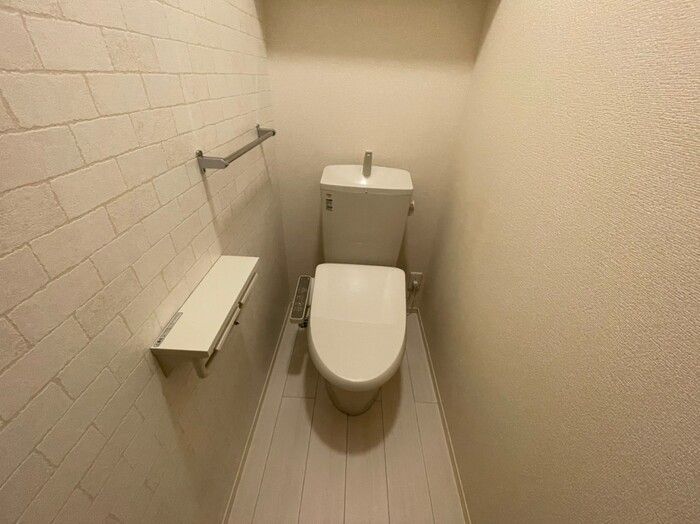 La luceのトイレ写真