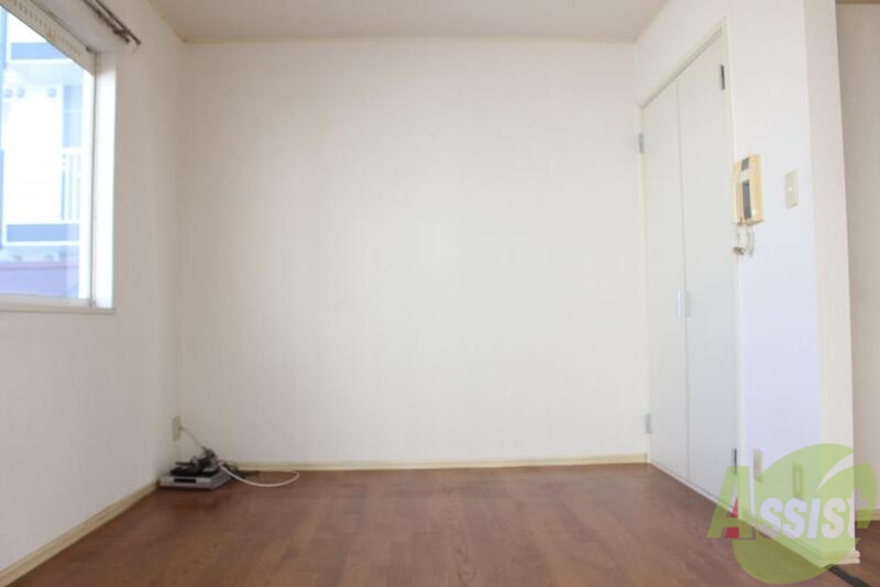 居室・リビング　明るいお部屋ですよ