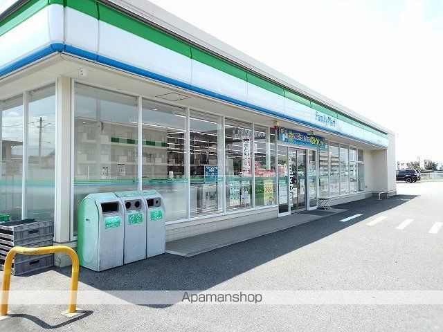 コンビニ　ファミリーマート学院大学前店（コンビニ）まで200m