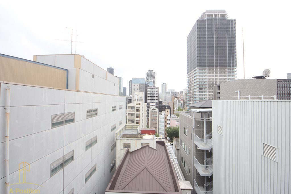 眺望　メインステージ西天満T s  SQUARE