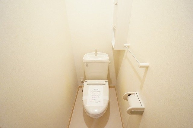 トイレ　コンパクトで使いやすいトイレです