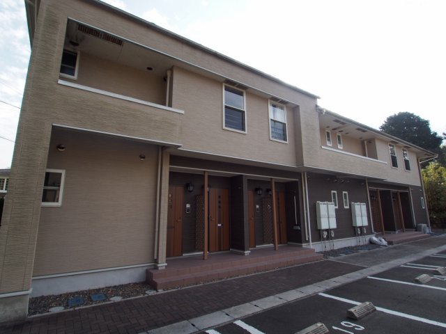 建物外観　外観は落ち着いています