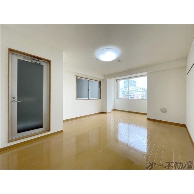 建物外観　洋室