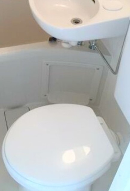 トイレ　別部屋同仕様