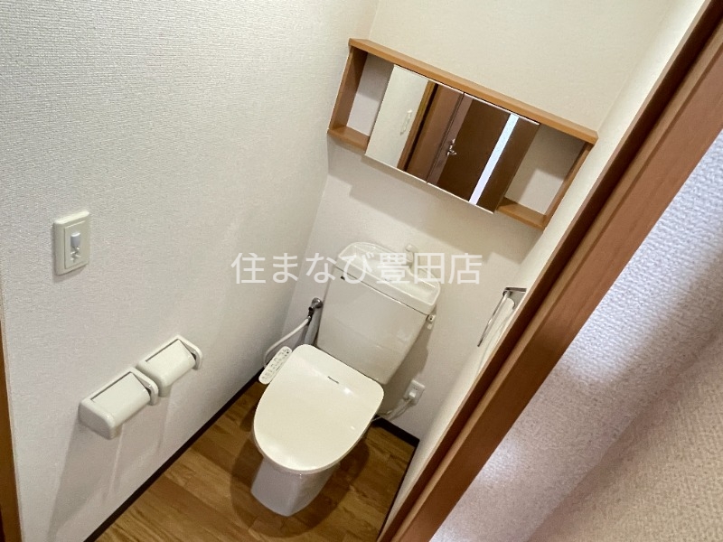 トイレ　同型別部屋写真