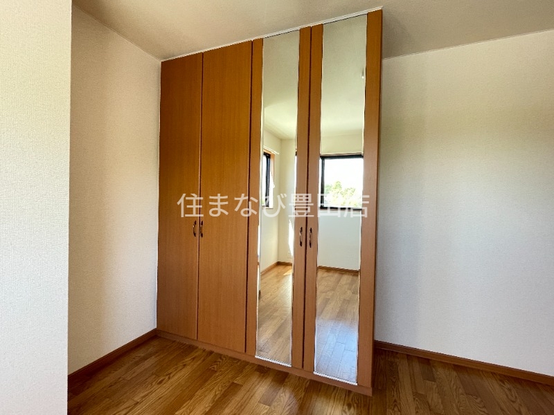 居室・リビング　同型別部屋写真