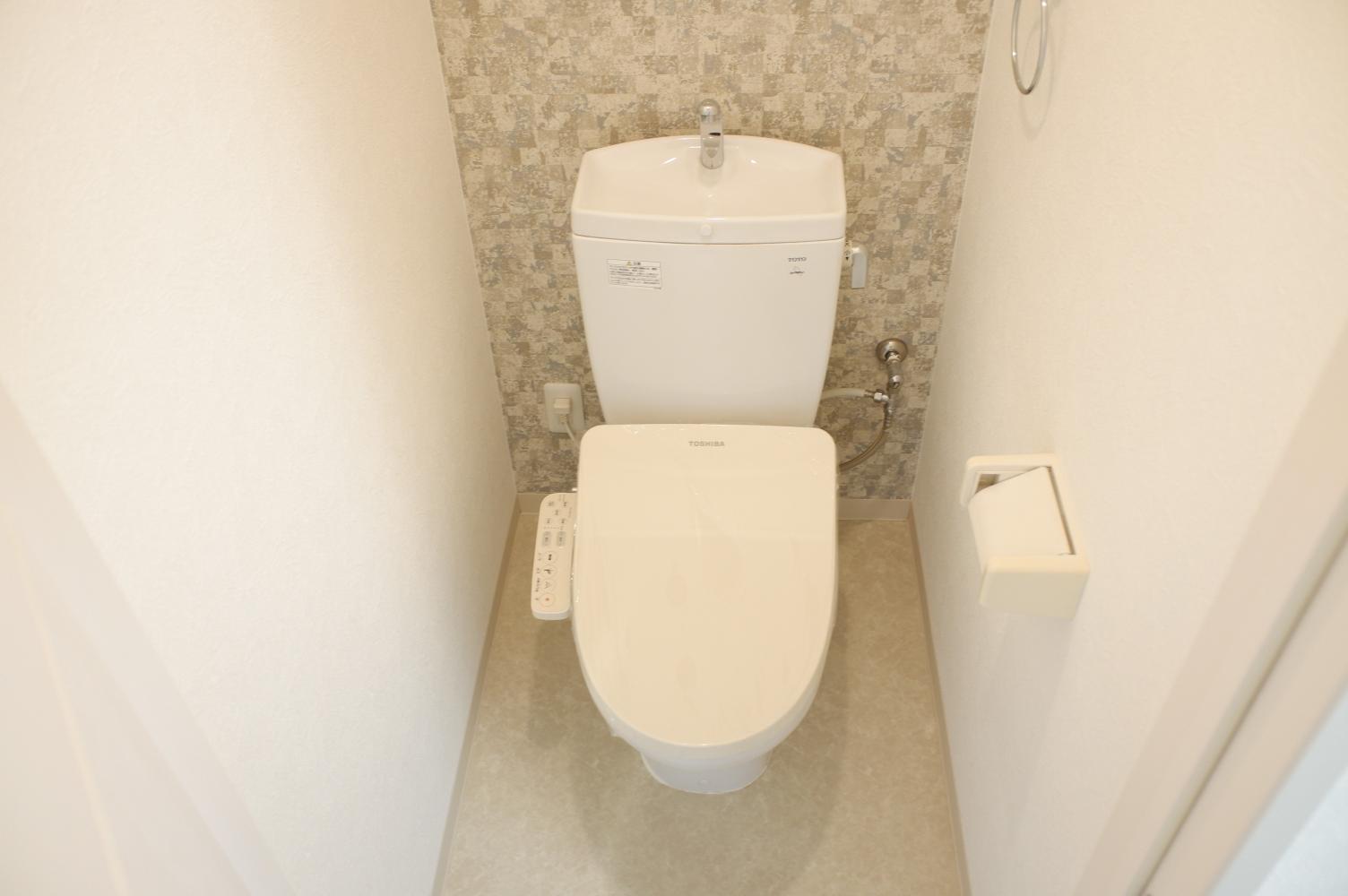 VERTICAL二条城北のトイレ写真