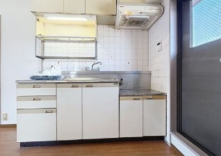 ＪＲ香椎線 舞松原駅 徒歩11分 4階建 築38年のキッチン写真