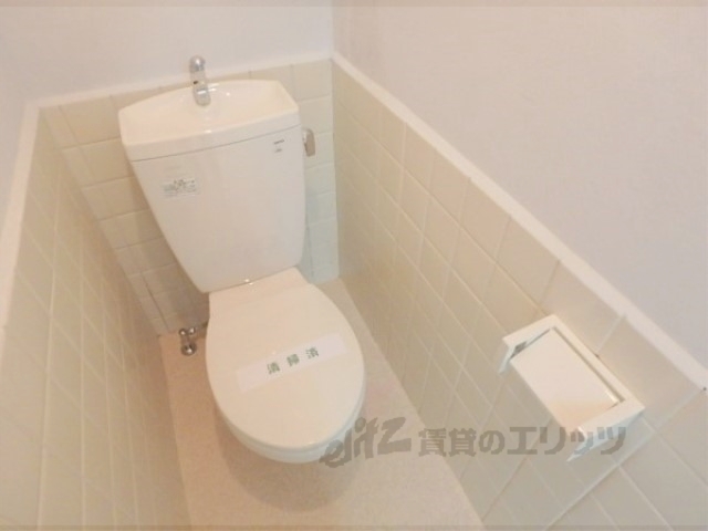 ロイヤルマンション下鴨のトイレ写真