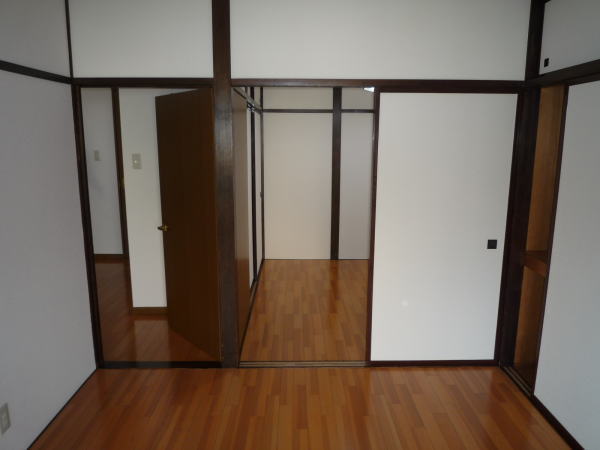 佐久間マンションの内装写真