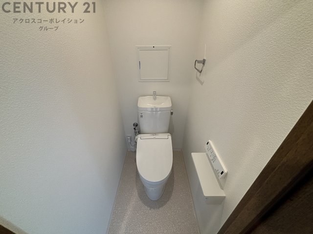 トイレ　バストイレ別です♪