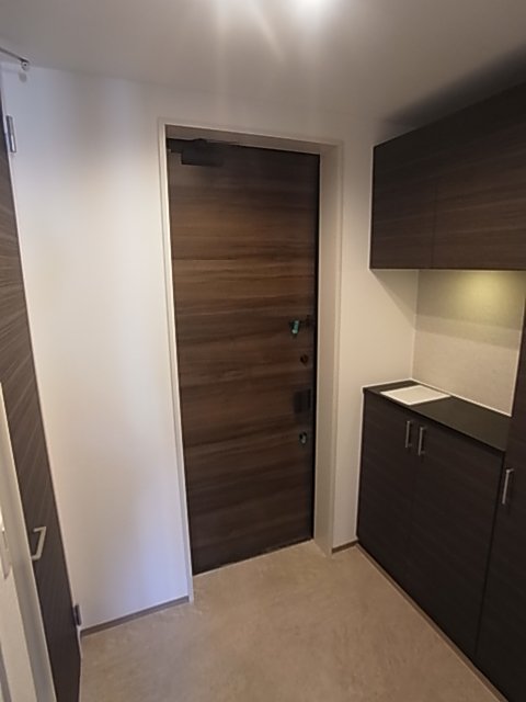 シャーメゾンガーデンズ芦屋翠ヶ丘の玄関写真