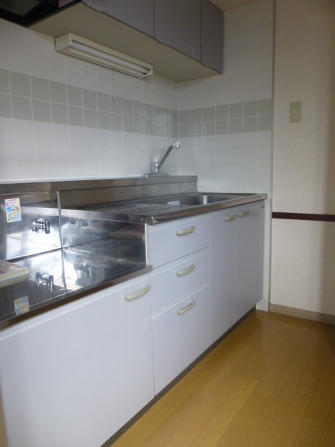 キッチン　別のお部屋の参考写真です