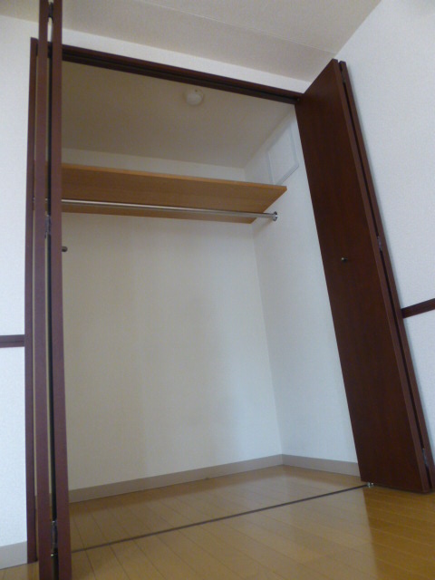 収納　別のお部屋の参考写真です