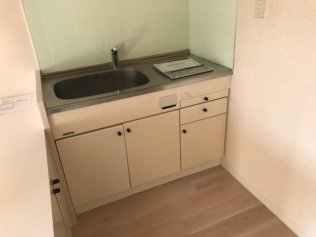 東急東横線 綱島駅 徒歩7分 2階建 築40年のキッチン写真