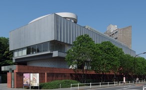 大学・短大　東京芸術大学 大学美術館（大学・短大）まで995m