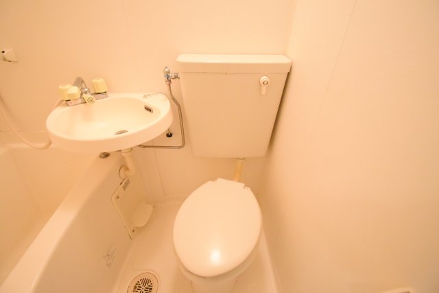 トイレ　同物件別部屋参考写真です。