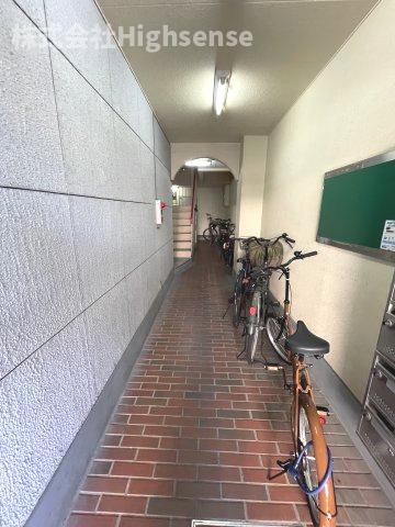 ロビー　建物の内部です