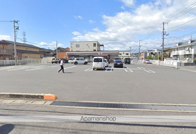 コンビニ　セブンイレブン岡山白石店（コンビニ）まで762m