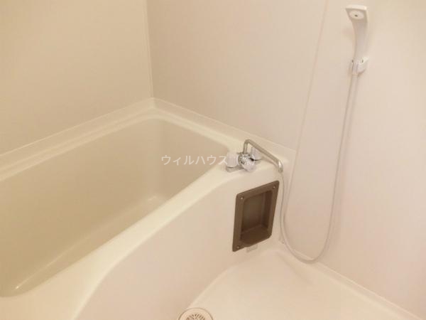 バス・シャワールーム　掃除のしやすいユニットタイプです！