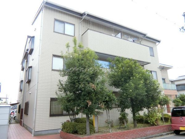建物外観　阪和線百舌鳥駅まで徒歩６分です！