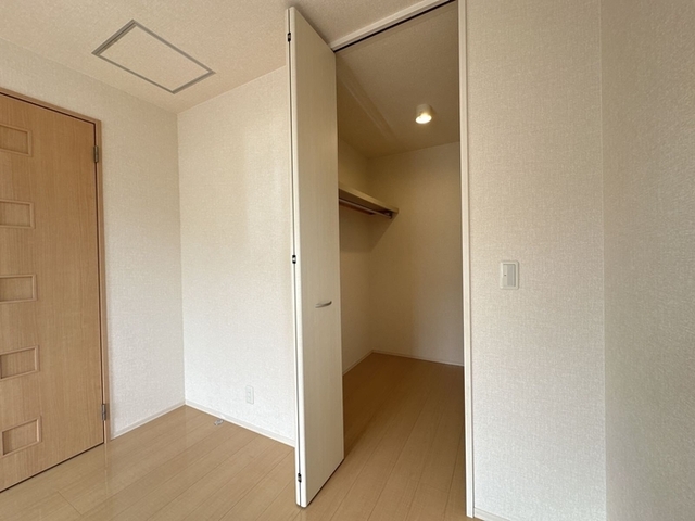 収納　ウォークインクローゼット