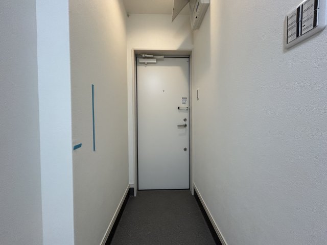 玄関　収納もある玄関です