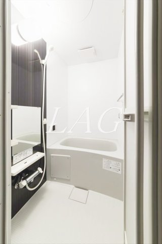 バス・シャワールーム　お風呂です。